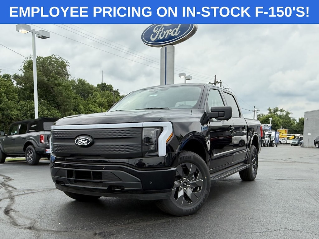 New 2025 Ford F-150 Lightning Flash TRUCK