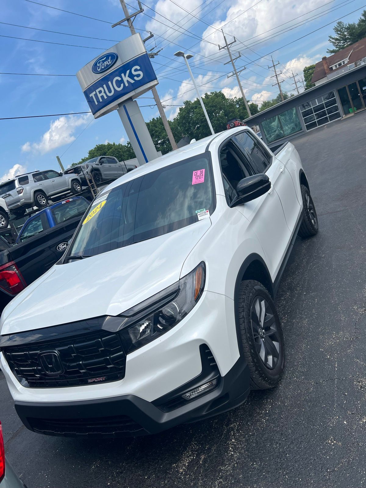 2024 Honda Ridgeline Sport AWD's photo