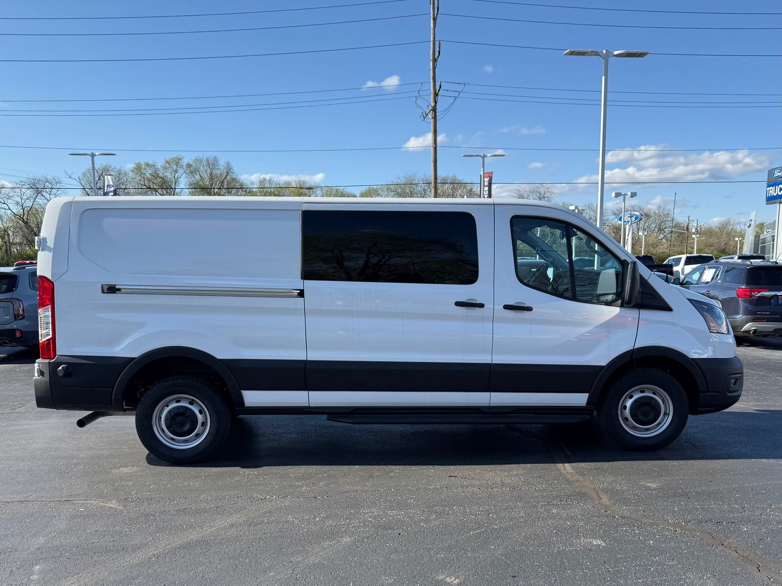 2024 Ford Transit Cargo Van photo 3