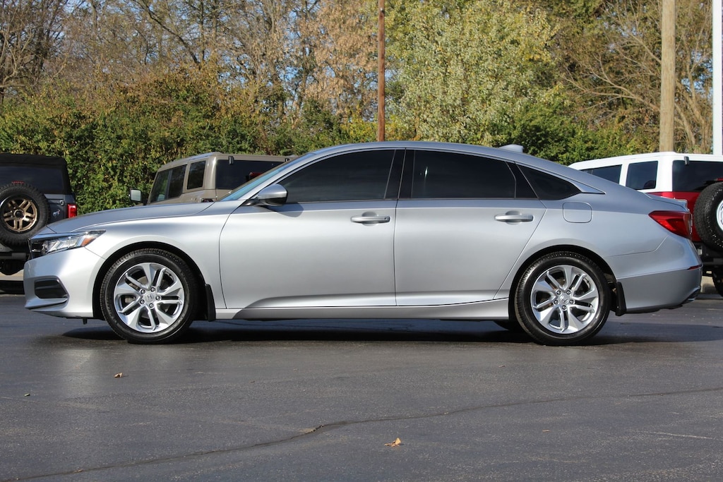 Used 2019 Honda Accord LX Sedan