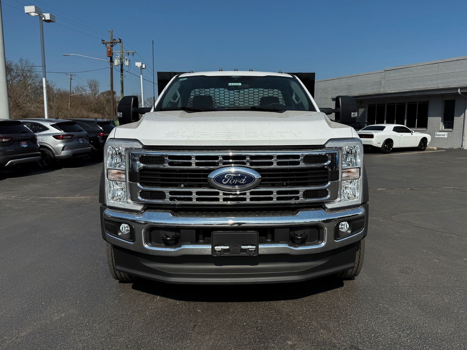 2025 Ford F-550 photo 2