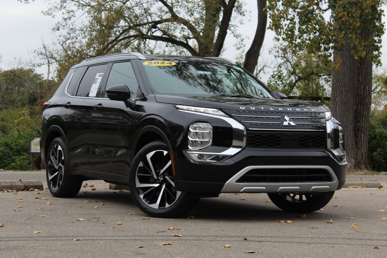 2024 Mitsubishi Outlander SEL