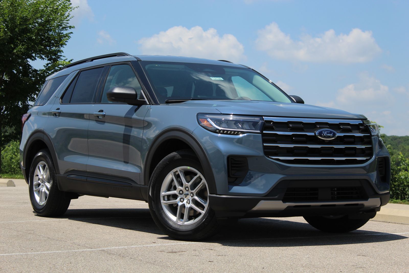 洋書 THE NEW VISION メトロポリタンミュージアム フォード 2026 & 2025 Ford Explorer Middletown, OH | New Ford Explorer for