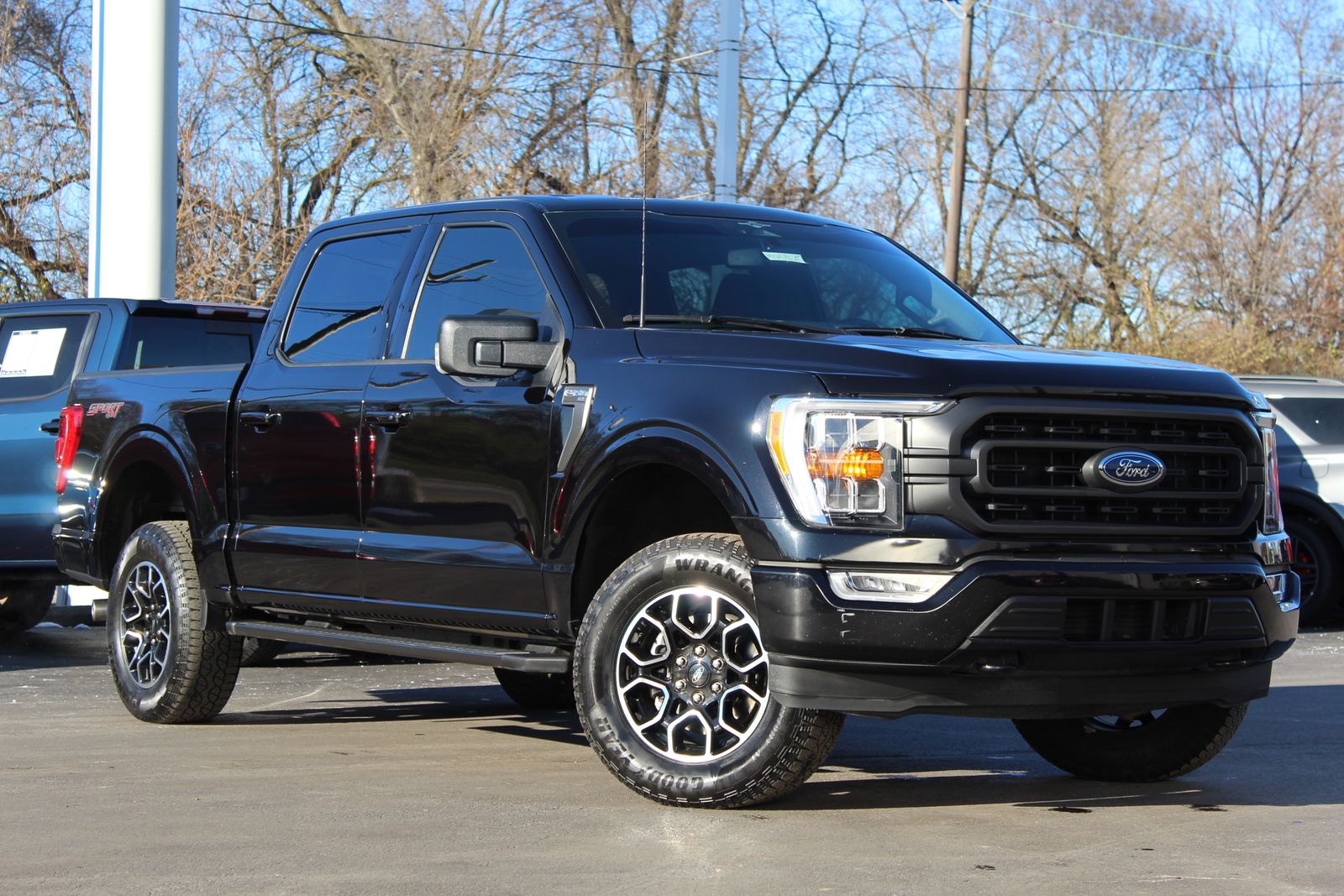 2023 Ford F-150 XLT's photo