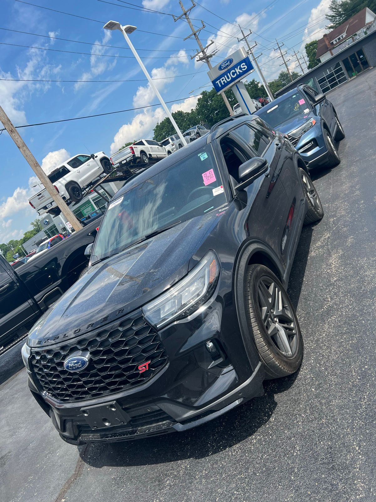 2025 Ford Explorer ST 4WD (PL535)'s photo