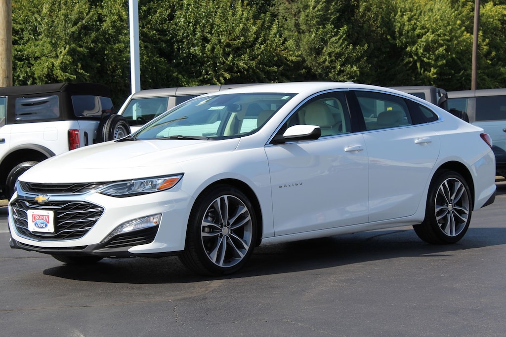 Used 2024 Chevrolet Malibu LT w/2LT Sedan