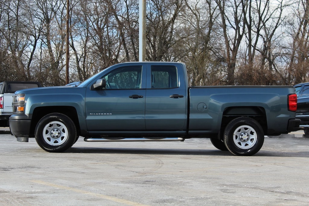 2014 Chevrolet Silverado Work Truck Base photo 4