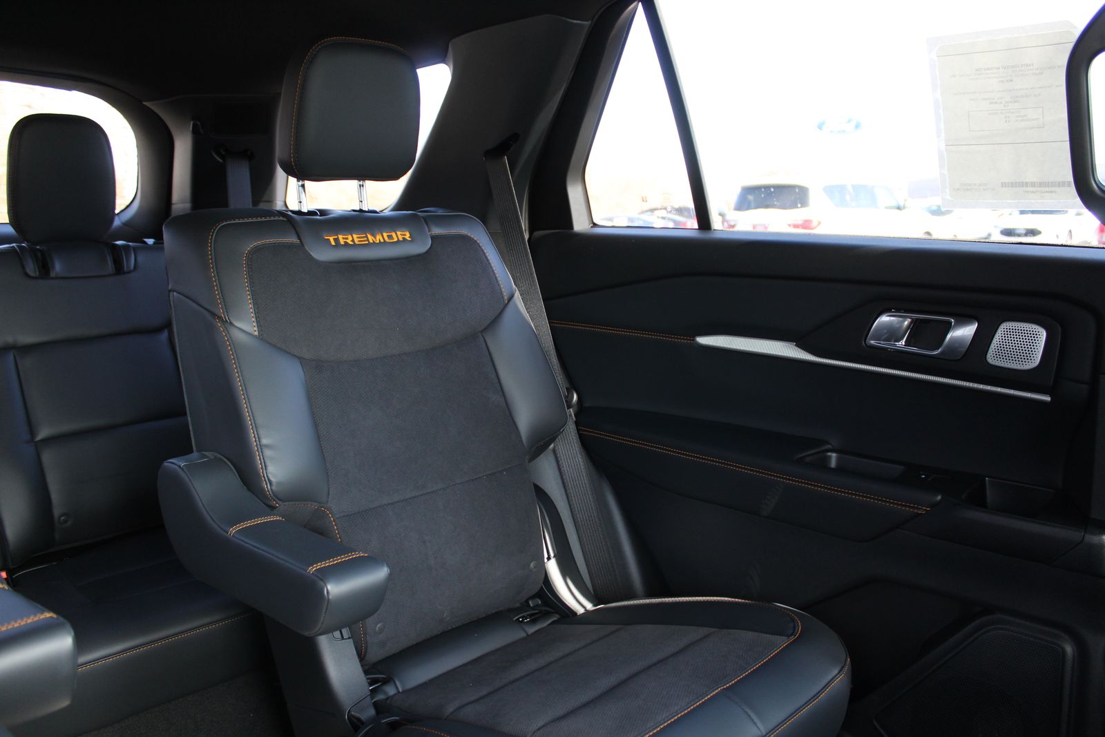 2026 Ford Explorer Tremor - Photo 14