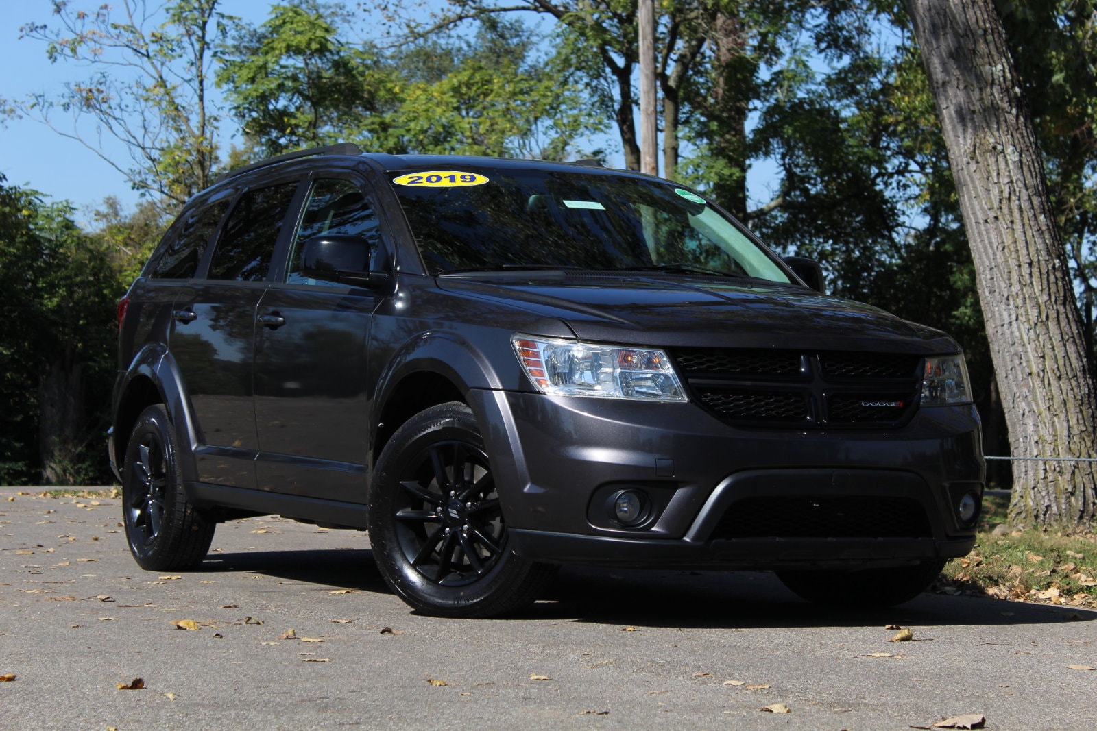 Used 2019 Dodge Journey SE with VIN 3C4PDDBG2KT805430 for sale in Middletown, OH