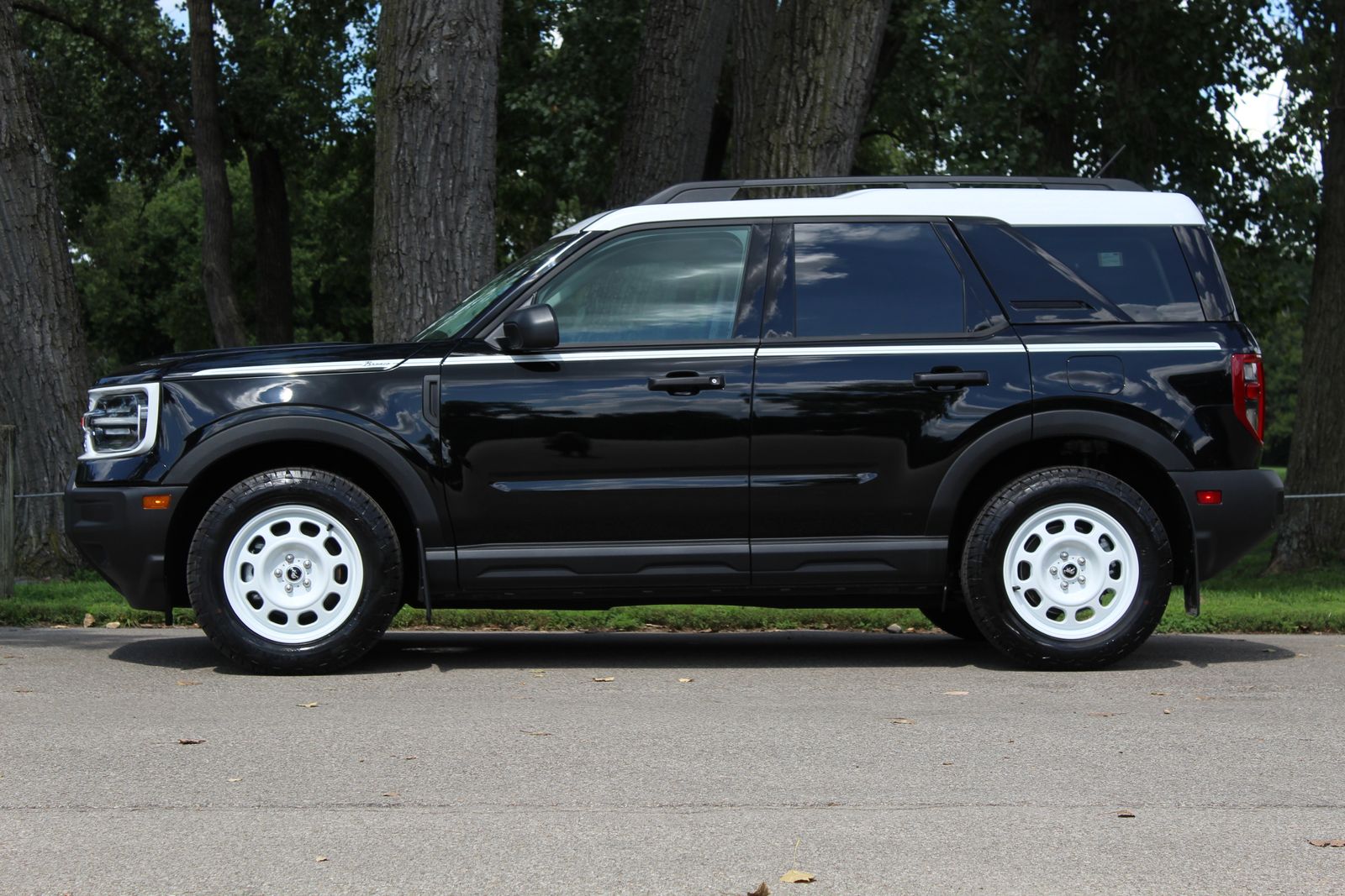 2026 Ford Bronco Sport Heritage - Photo 4