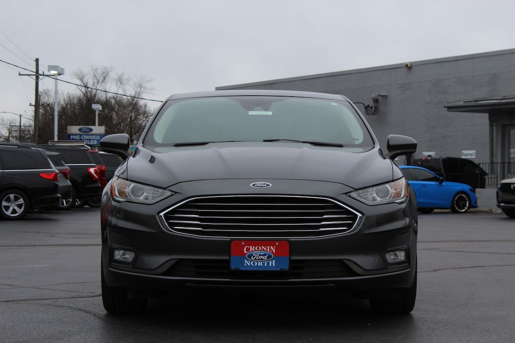 Used 2019 Ford Fusion SE Sedan