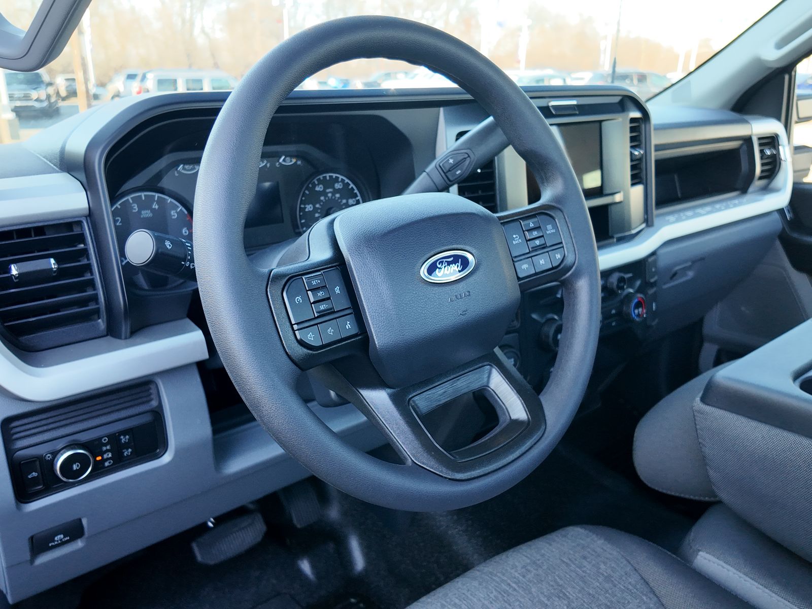 2025 Ford F-350 Super Duty XL - Photo 12