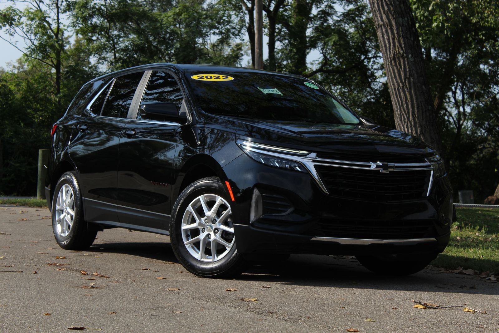 Used 2022 Chevrolet Equinox LT with VIN 3GNAXJEV7NL136623 for sale in Middletown, OH