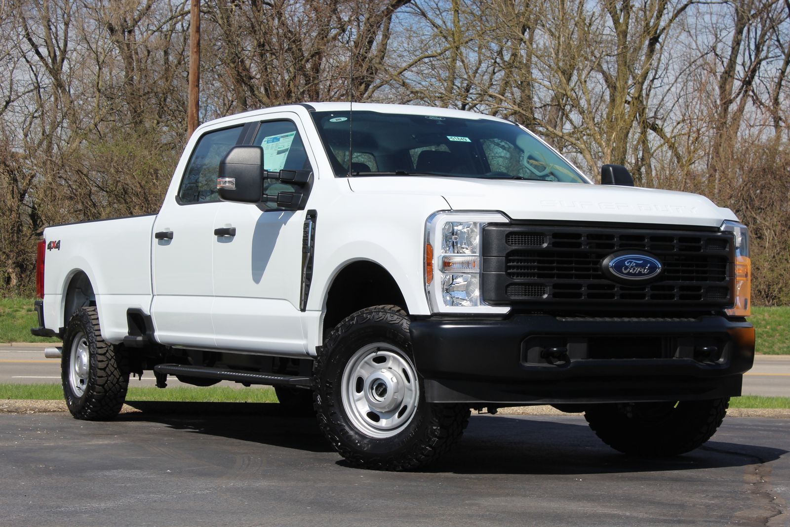 2026 Ford F-350 XL 4x4 Crew Cab 8' Box SRW's photo