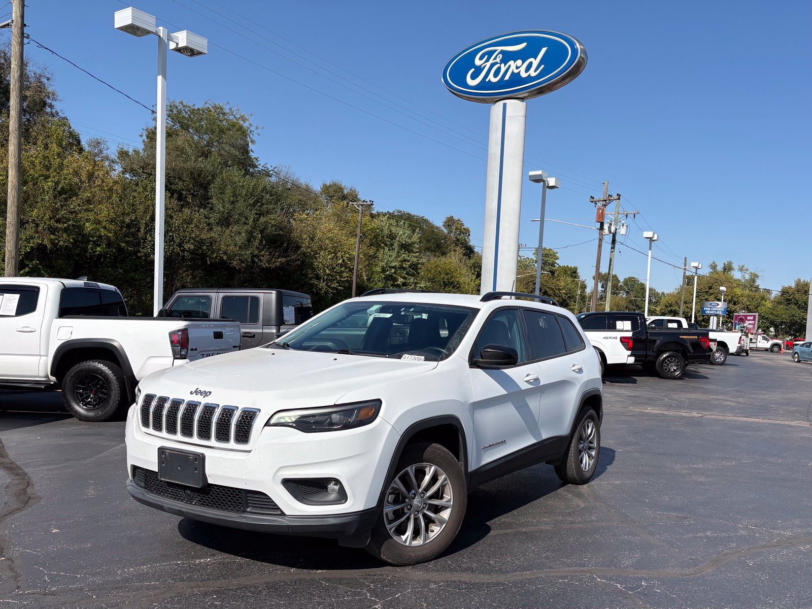 2022 Jeep Cherokee Latitude Lux