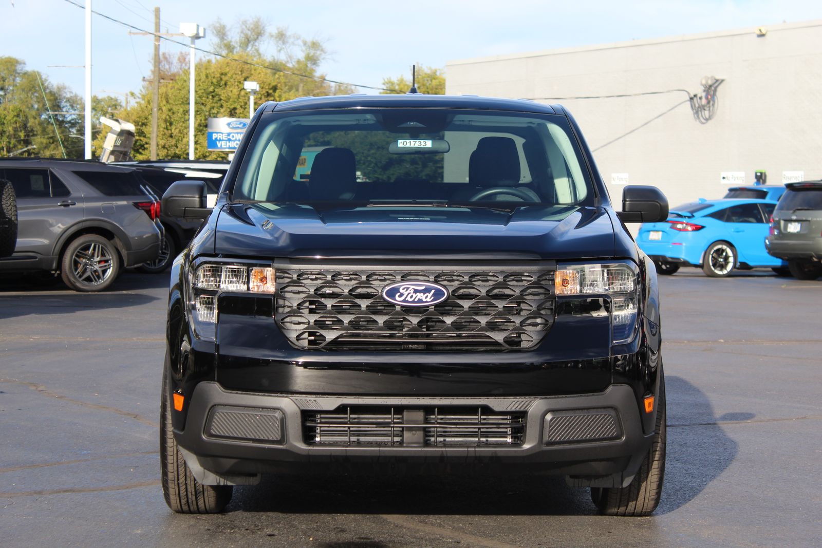 2025 Ford Maverick XL photo 2