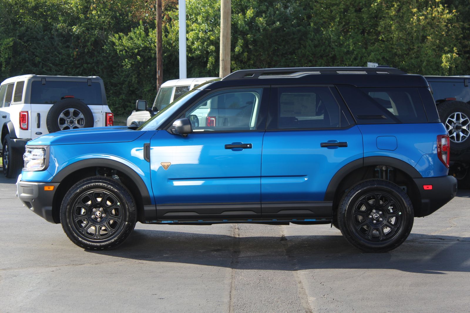 2025 Ford Bronco Sport Badlands photo 3