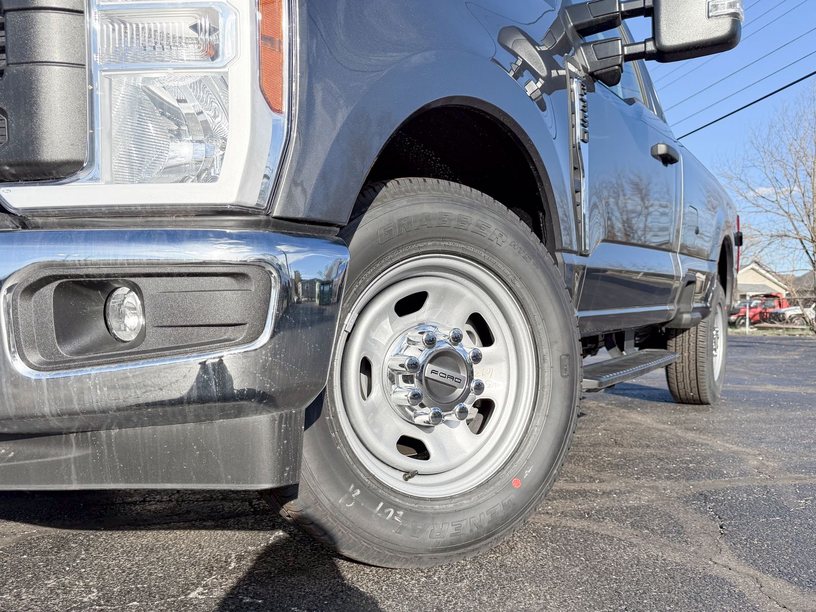 2025 Ford F-350 Super Duty XL - Photo 9