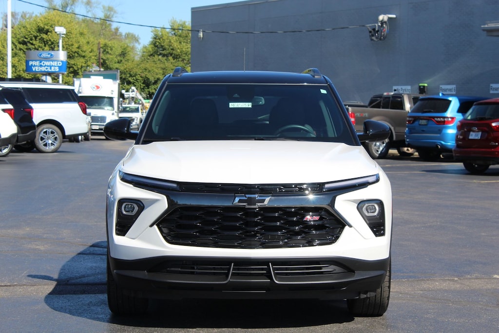 Used 2025 Chevrolet Trailblazer RS SUV