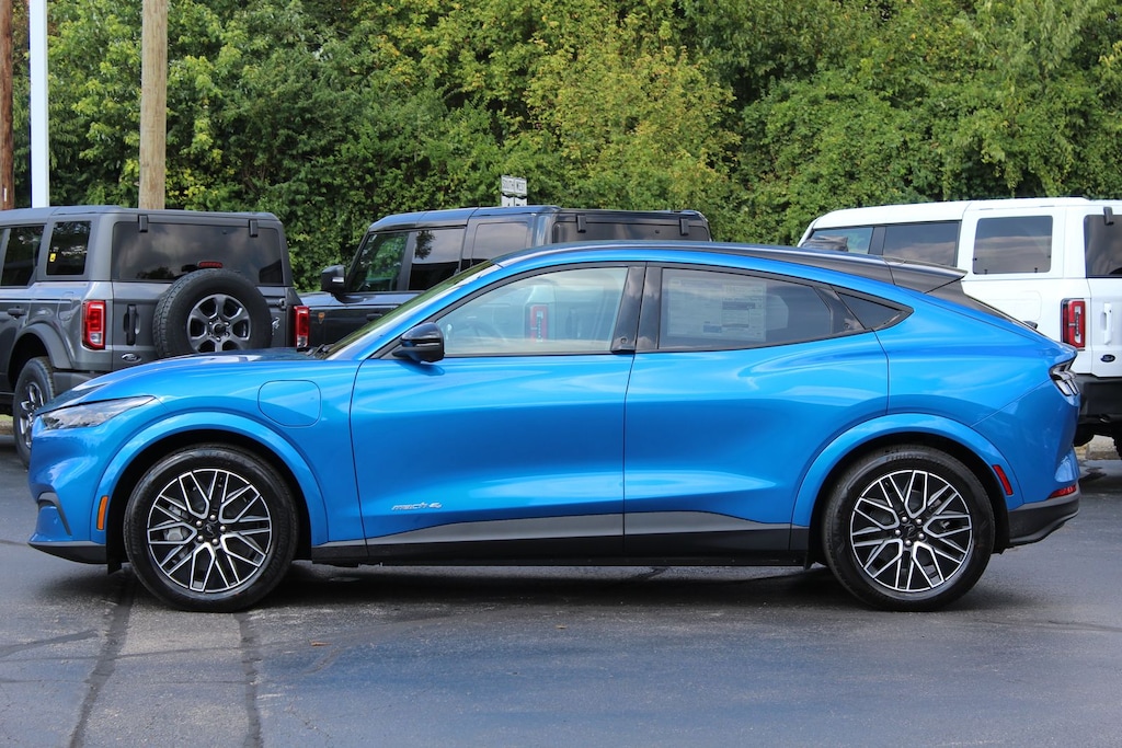 New 2025 Ford Mustang Mach-E Premium CROSSOVERS