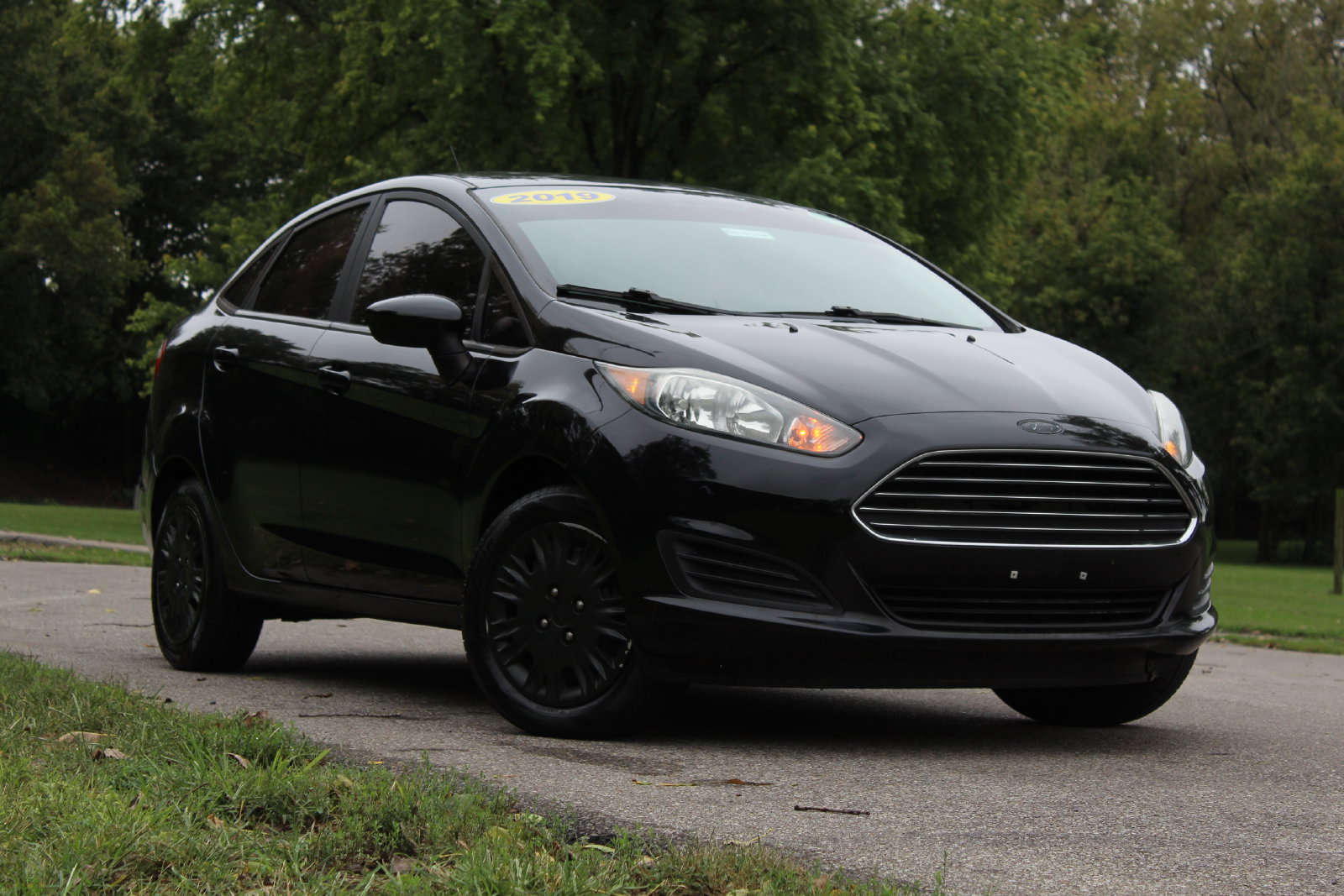 Used 2019 Ford Fiesta S with VIN 3FADP4AJ1KM129382 for sale in Middletown, OH