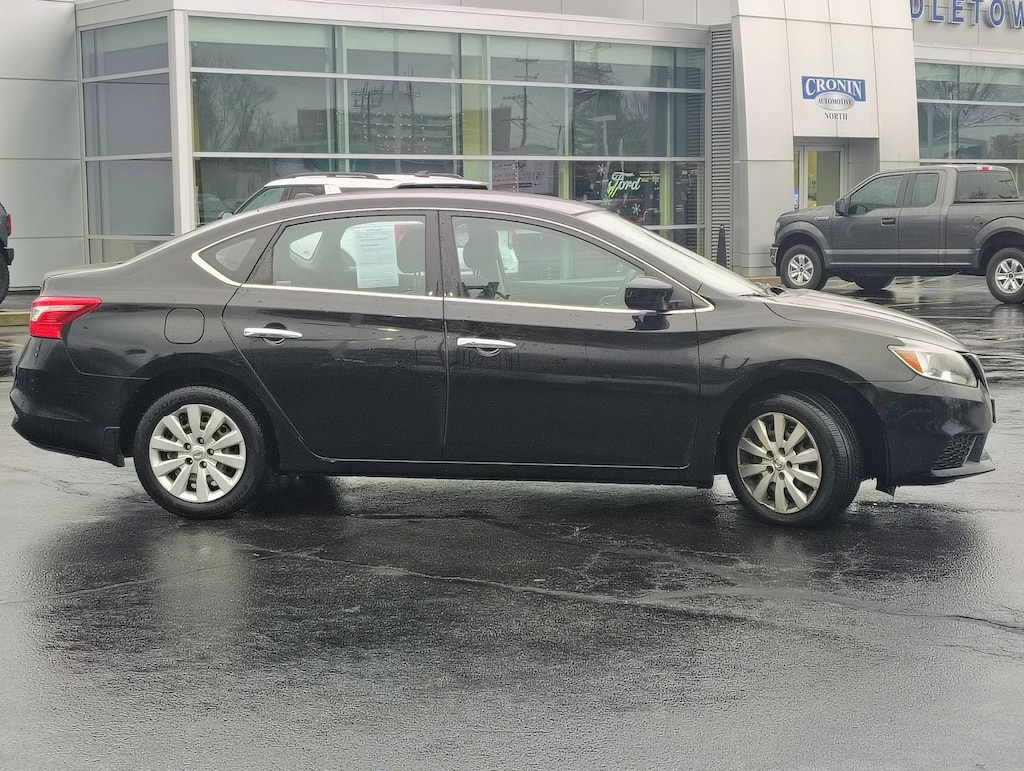 Used 2017 Nissan Sentra SV Sedan
