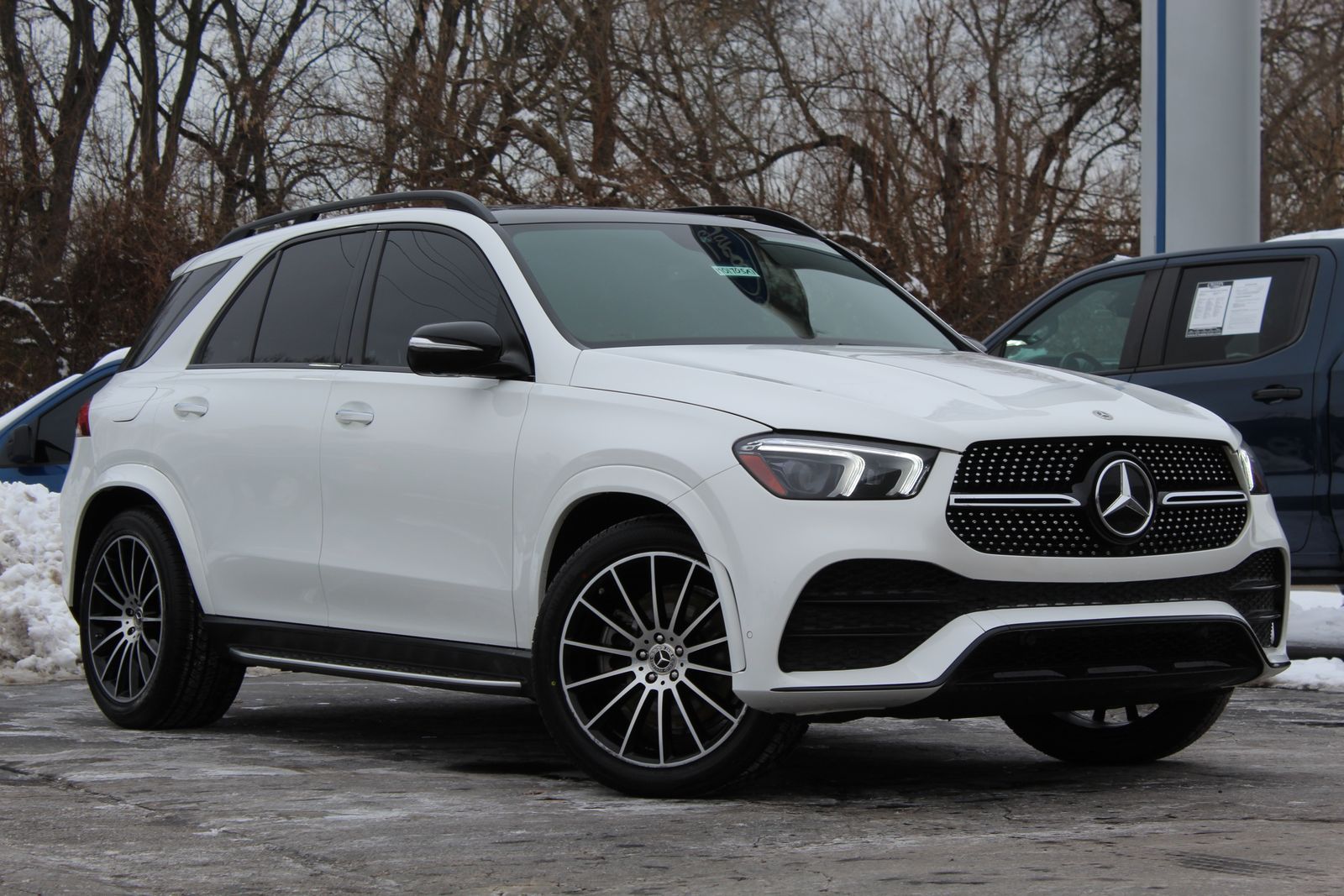 2021 Mercedes-Benz GLE GLE450's photo