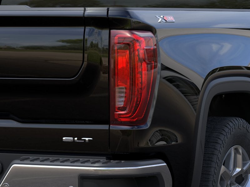 2026 GMC Sierra 1500 SLT - Photo 11