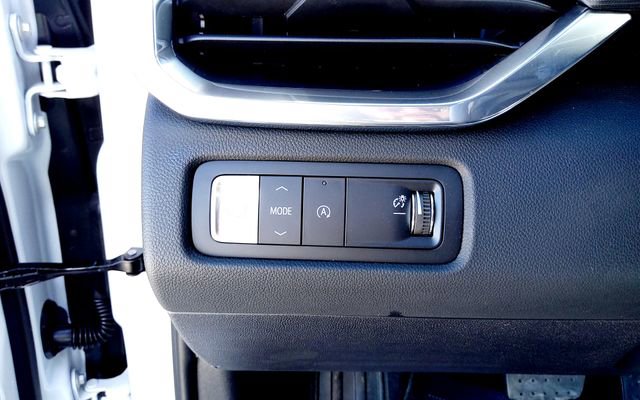 2026 GMC Acadia Elevation - Photo 17