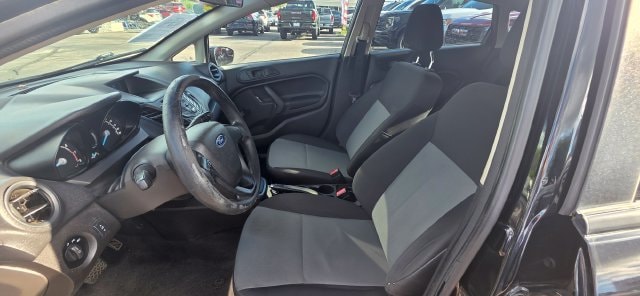 2016 Ford Fiesta S - Photo 12