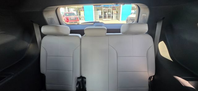 2026 GMC Acadia Elevation - Photo 11