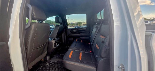 2024 GMC Sierra 2500HD AT4 - Photo 11