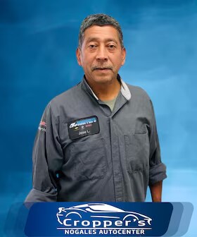 Staff member Jose Lopez from ID_b6b92b
