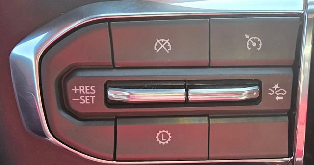 2026 GMC Acadia Elevation - Photo 17