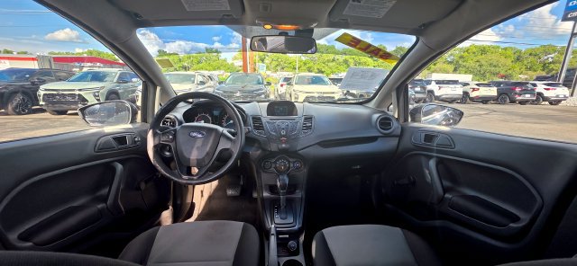 2016 Ford Fiesta S - Photo 11