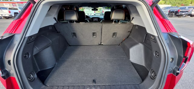 2024 GMC Terrain AT4 - Photo 9