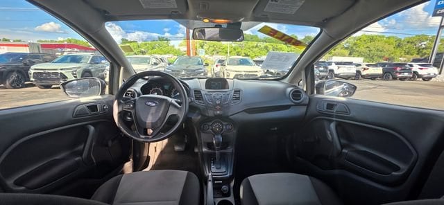 2016 Ford Fiesta S - Photo 11
