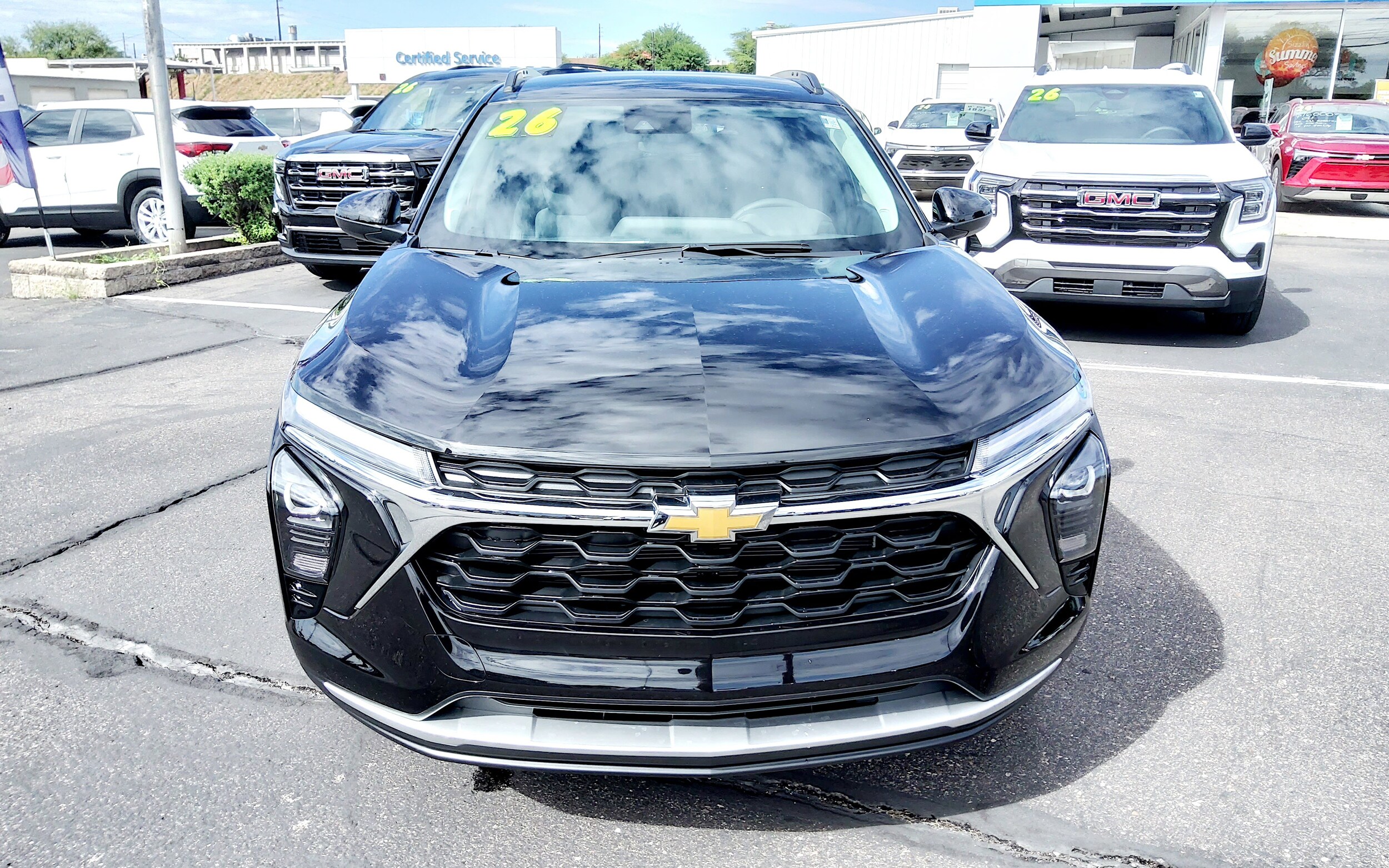 2026 Chevrolet Trax LT photo 2