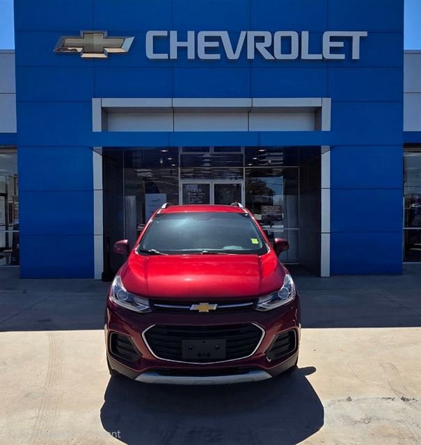 Used 2021 Chevrolet Trax LT with VIN KL7CJPSMXMB373007 for sale in Nogales, AZ