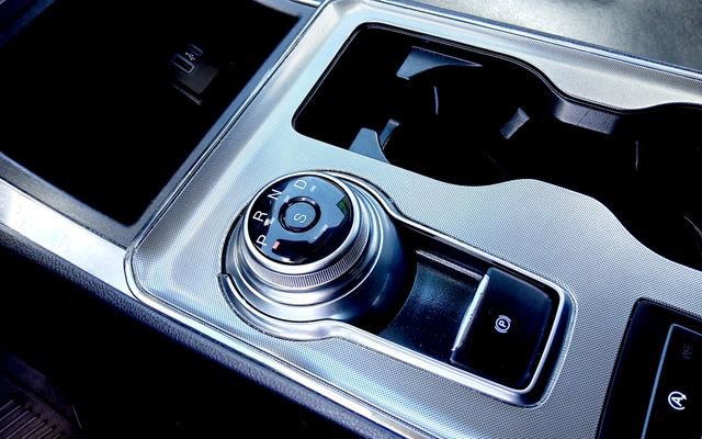 2022 Ford Edge Titanium - Photo 15