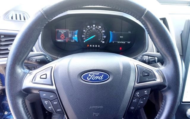 2022 Ford Edge Titanium - Photo 13