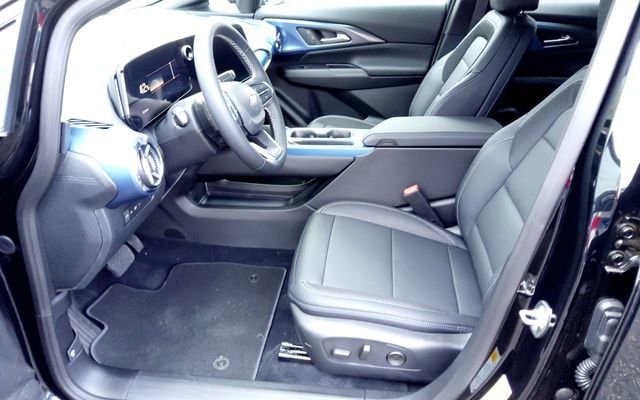 2026 Chevrolet Equinox EV 2LT - Photo 13