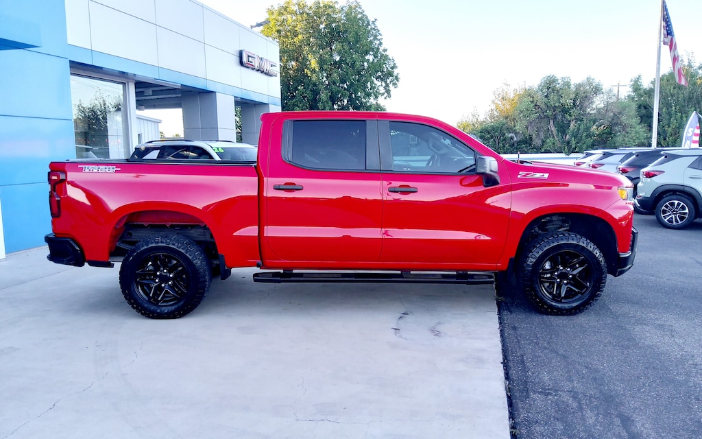 Used 2021 Chevrolet Silverado 1500 Custom Trail Boss Truck Crew Cab