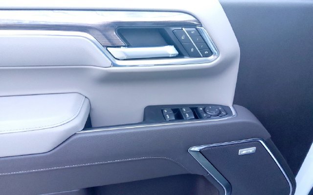 2026 Chevrolet Silverado 1500 LTZ - Photo 11
