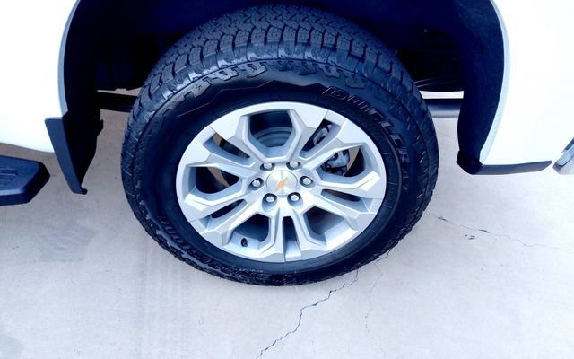 2026 Chevrolet Silverado 1500 LTZ - Photo 18