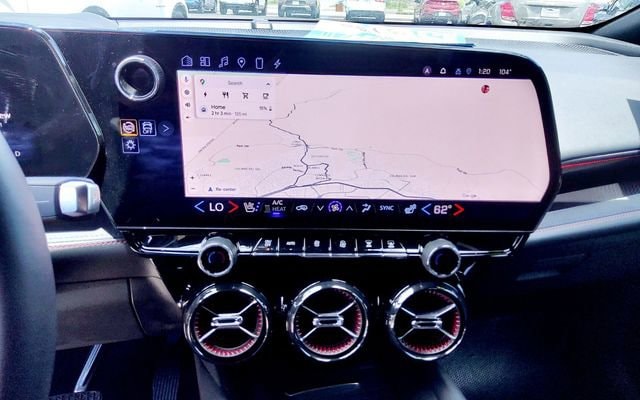2024 Chevrolet Blazer EV RS - Photo 16