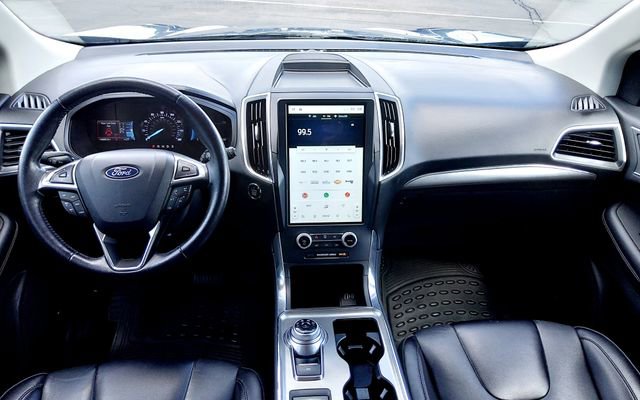 2022 Ford Edge Titanium - Photo 10