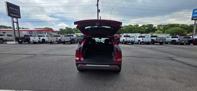 2027 Chevrolet Equinox LT - Photo 7