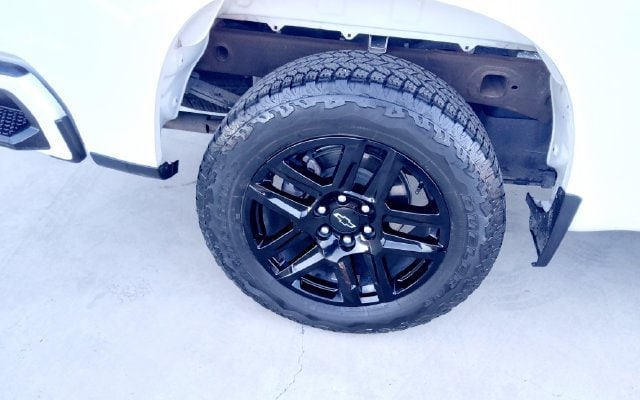2023 Chevrolet Silverado 1500 RST - Photo 25