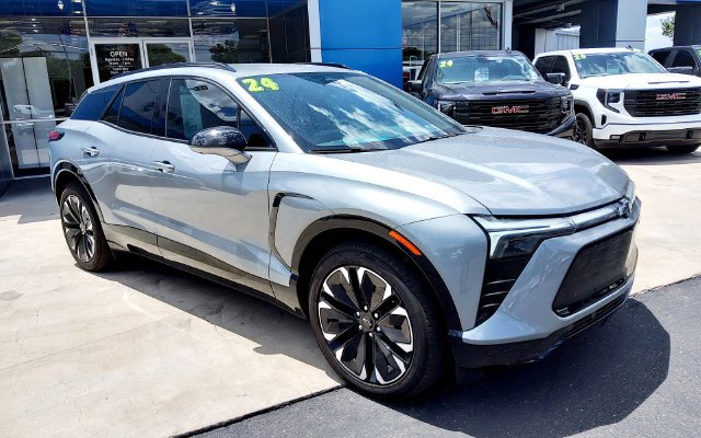 2024 Chevrolet Blazer EV RS - Photo 3